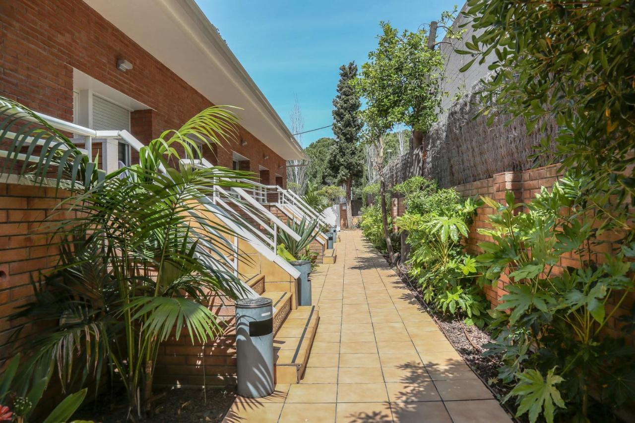 Rambla De Marisol Apartments Castelldefels Exterior photo