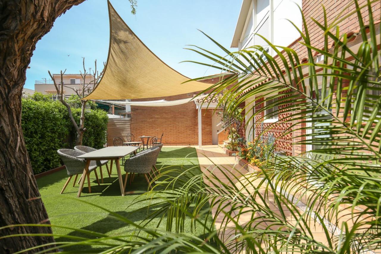 Rambla De Marisol Apartments Castelldefels Exterior photo