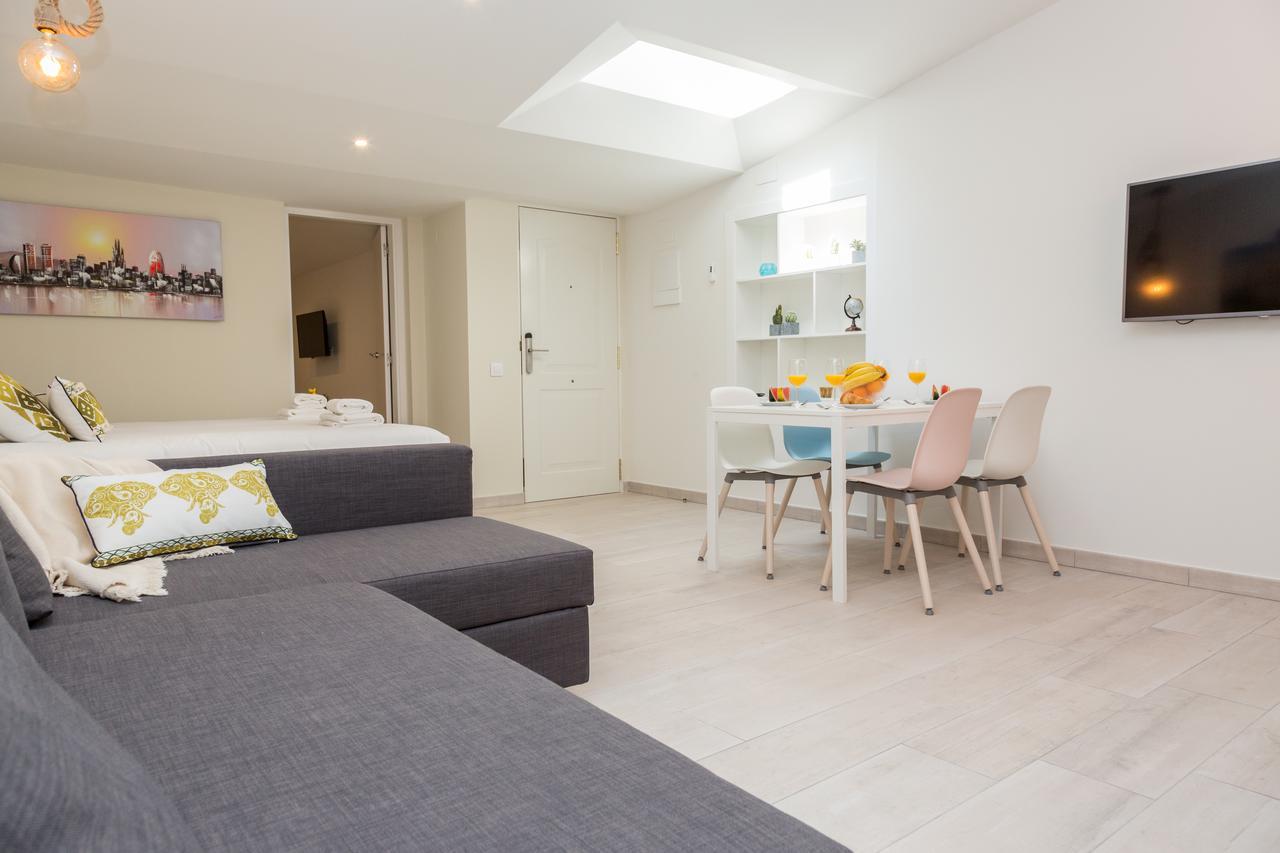 Rambla De Marisol Apartments Castelldefels Exterior photo