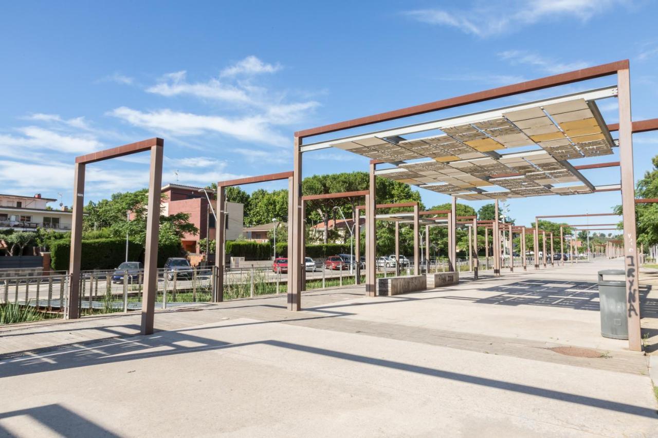Rambla De Marisol Apartments Castelldefels Exterior photo