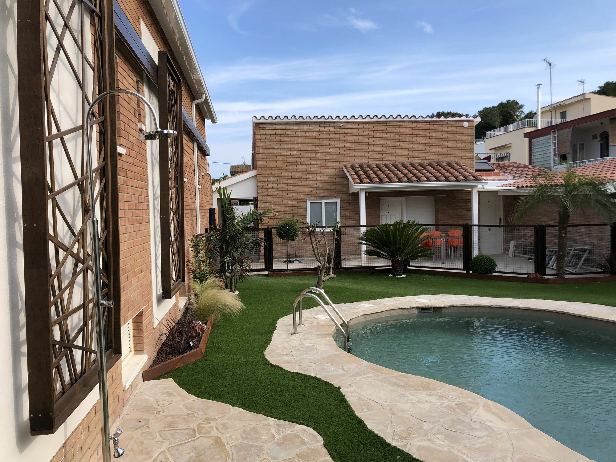 Rambla De Marisol Apartments Castelldefels Exterior photo